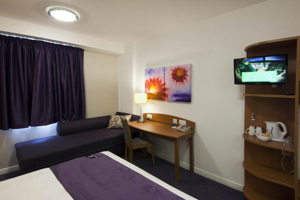Premier Inn Edinburgh Central 外观 照片
